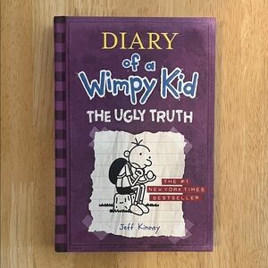 Diary of a Wimpy Kid: The Ugly Truth - Purple Edition